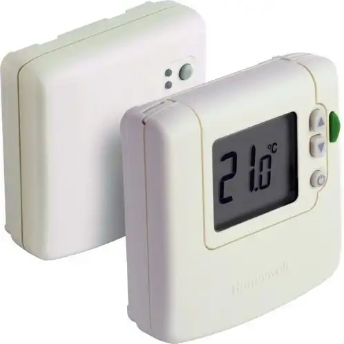 Honeywell DT92 digitális termosztát + BDR91 vevő hivatkozással DT92A1004 a márkától RESIDEO