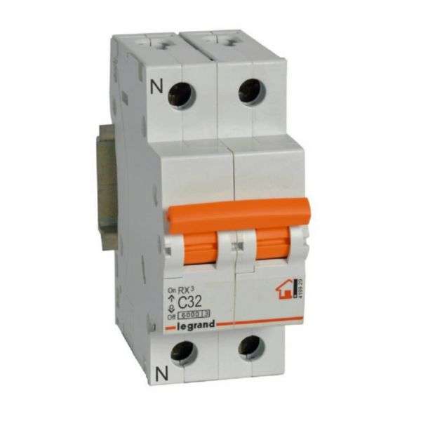 Magnetotermikus RX³ - 1P+N - 230V~ - 32A - C görbe hivatkozással 419929 a márkától LEGRAND