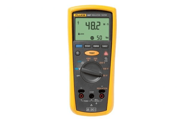 Fluke 1507 szigetelési ellenállásmérő hivatkozással 2427890 a márkától FLUKE