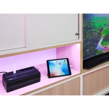 SAI EASY UPS BVS 650VA - Schuko aljzatokkal hivatkozással BVS650I-GR a márkától SCHNEIDER ELECTRIC