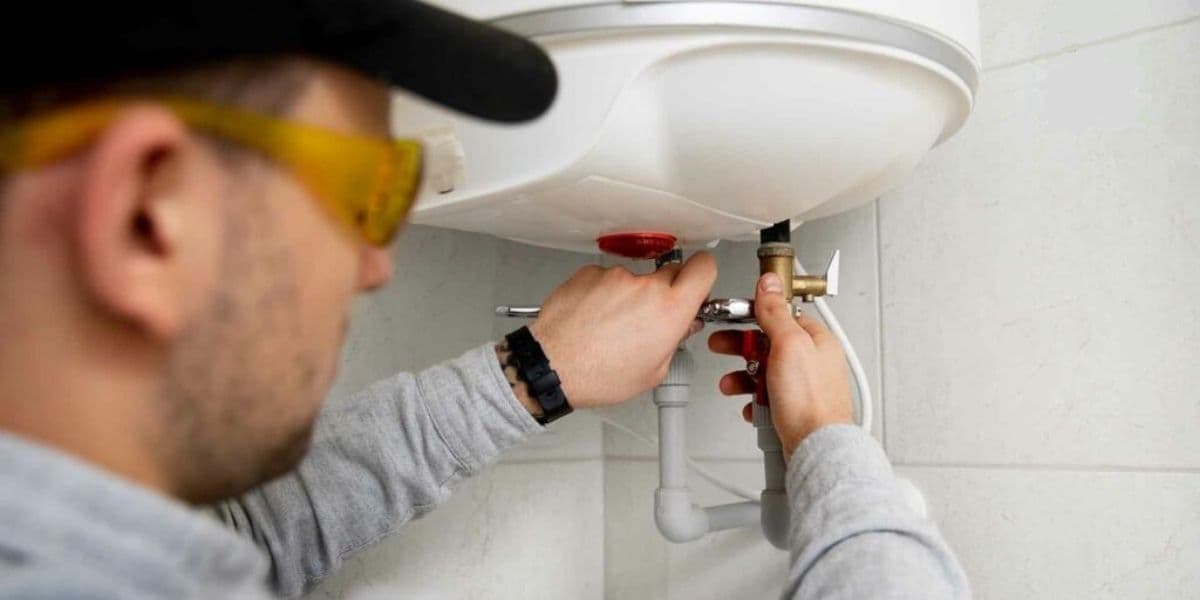 How to empty an electric water heater